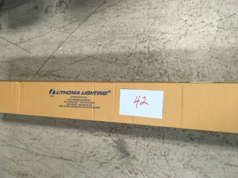 lot 42 image: Lithonia Lighting Arrow 1-Light LED Bath Bar- not used