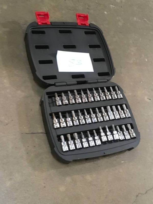 lot 83 image: Husky 38 in. Drive Master Bit Socket Set (37-Piece)- MISSING 1 Piece