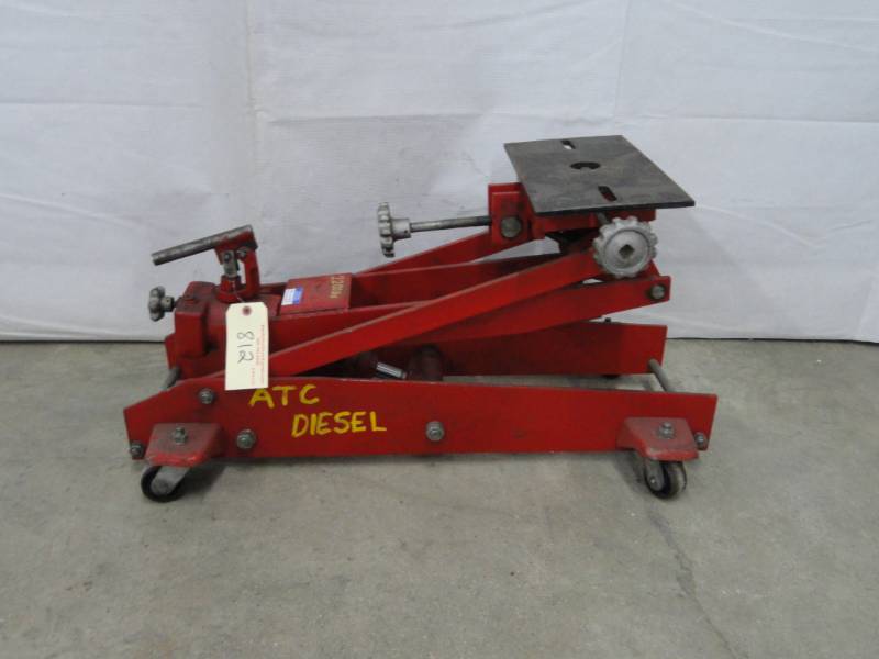 lot 812 image: 2,200lbs ATD Transmission Jack