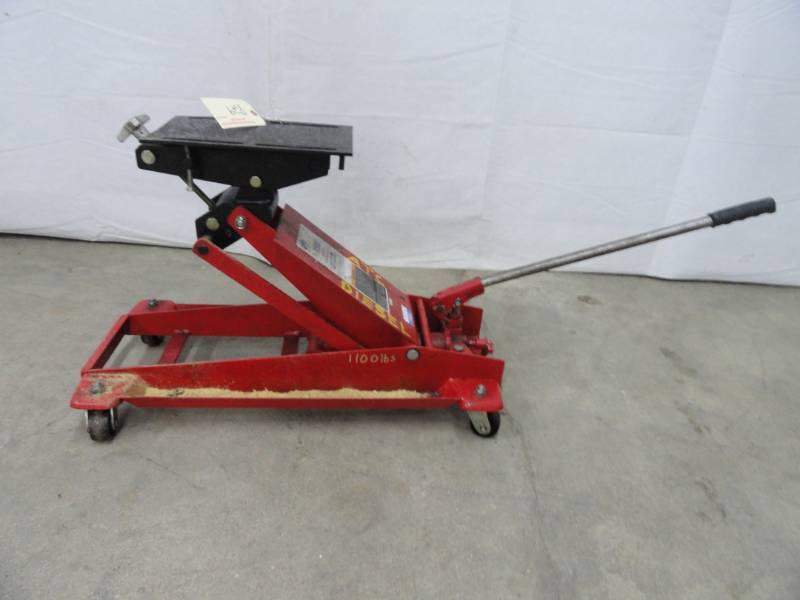 lot 829 image: 1,100lbs ATD Transmission Jack