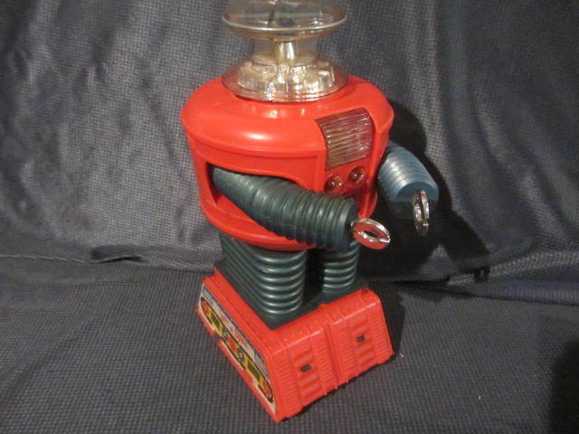 lot 7 image: Lost in Space Robot