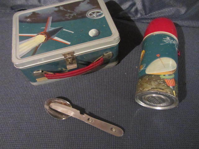 lot 16 image: Outer Space Lunchbox, Thermos