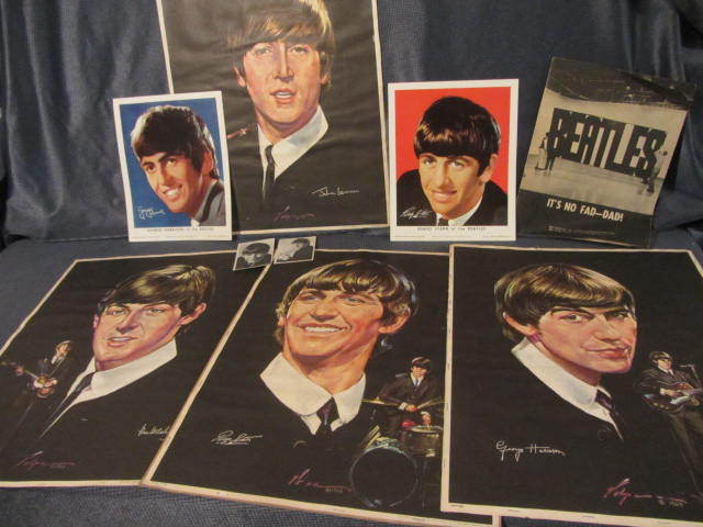 lot 19 image: Beatles Photos, Mania Vol 1 No 1