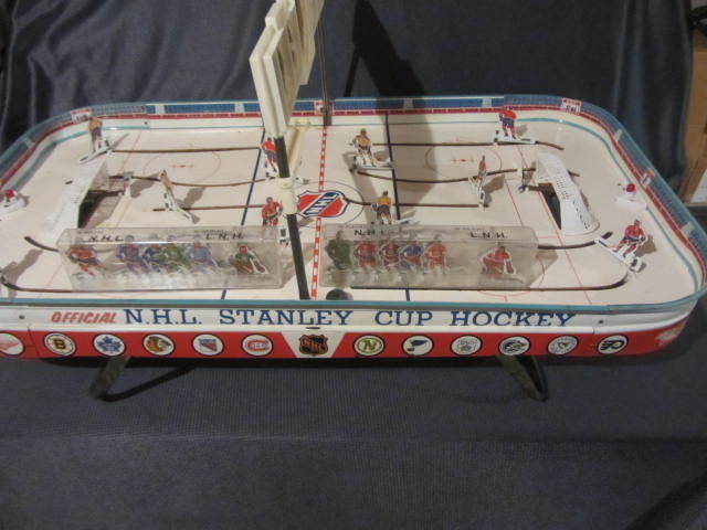 lot 51 image: NHL Stanley Cup Hockey Game