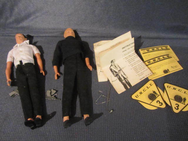 lot 76 image: UNCLE Action Figures