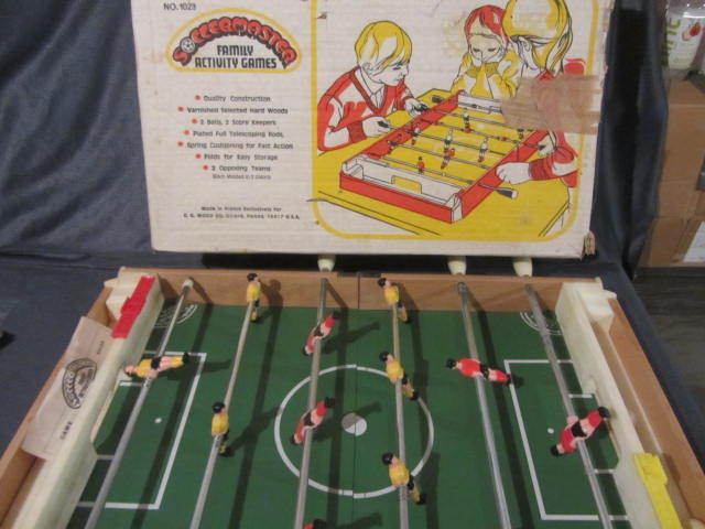 lot 104 image: Soccer Master Family Activity Game