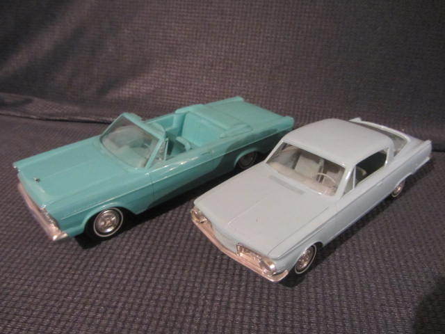 lot 109 image: Galaxy & Plymouth Toy Cars