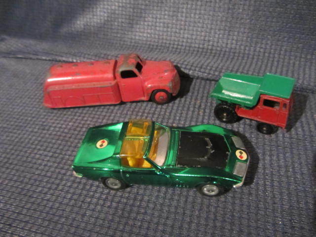 lot 112 image: Dinky, Corgi Lesney Toys