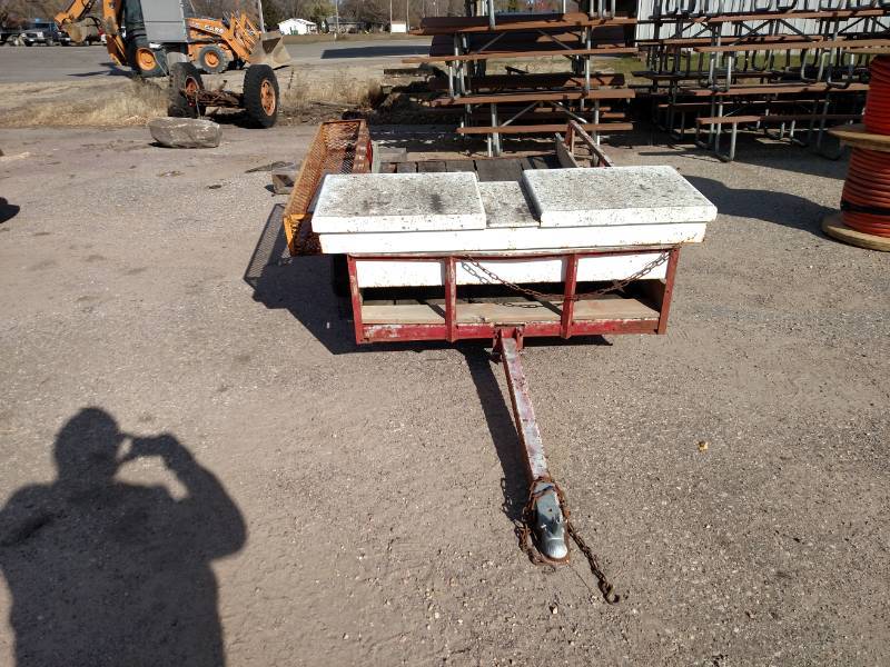 lot 4 image: 2000 Homemade Trailer, 8 Long, 50...