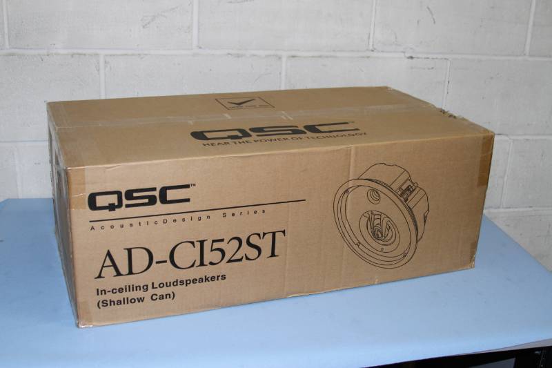 New In Box Pair Of Qsc Acoustic Design Wide Bandwidth High