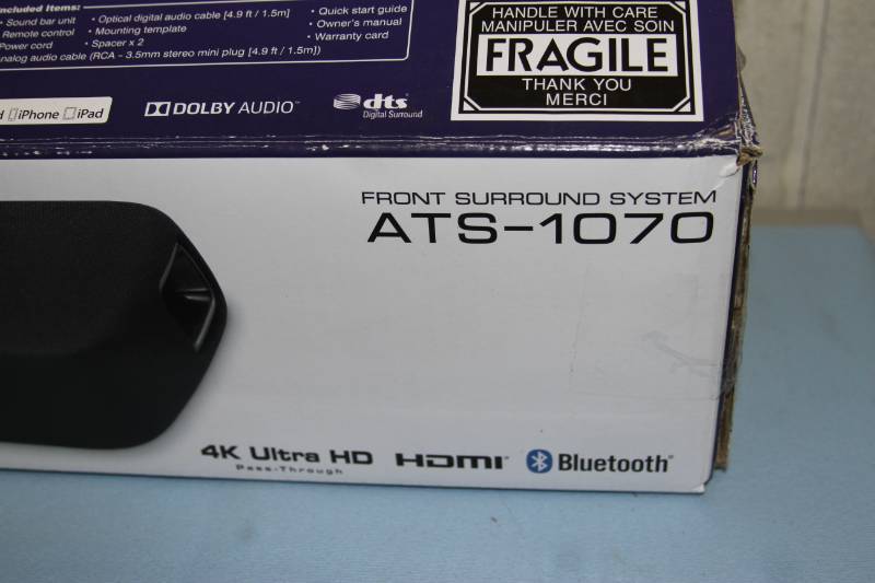 lot 48 image: Yamaha Ultra Slim Soundbar Sound Bar Audio System with Dual Built-in Subwoofers