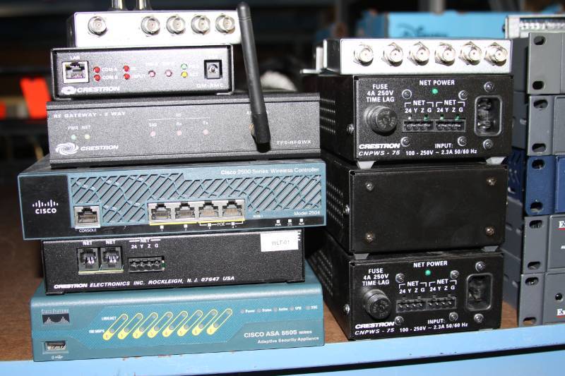 lot 74 image: Lot of Cisco Crestron & Extron Audio Video & Computer Control Accessories & Parts
