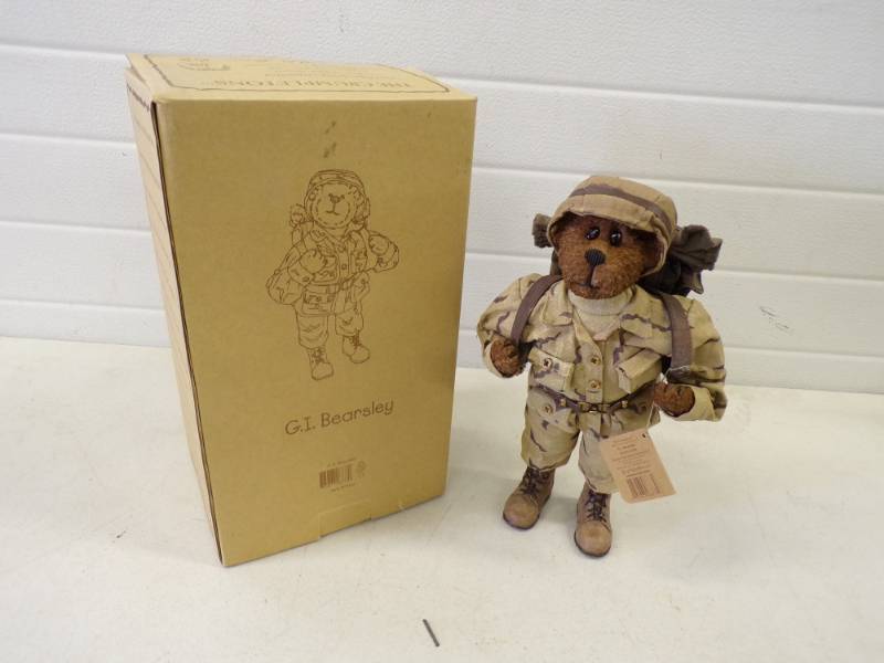 Military Boyds Bear still in Box