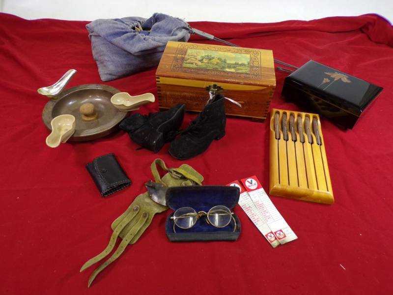 Vintage Items Lot, Wood box with lock and keys, Steak Knives and more