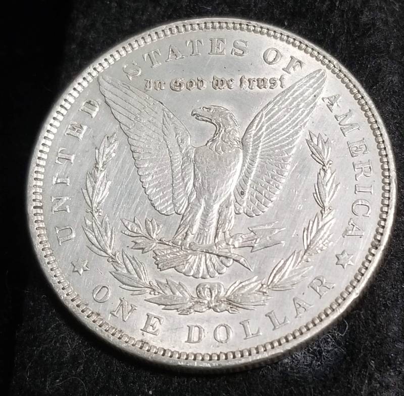 1886 MORGAN SILVER DOLLAR