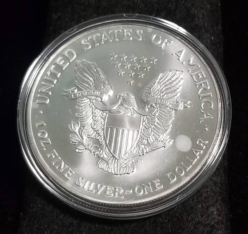 1994 AMERICAN SILVER EAGLE 1 TROY OZ. .999 FINE SILVER IN AIRTITE