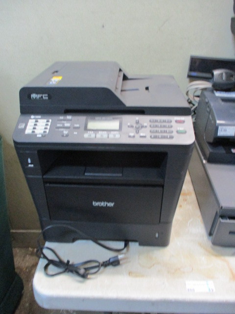 lot 19 image: Brother MFC-8510 Printer