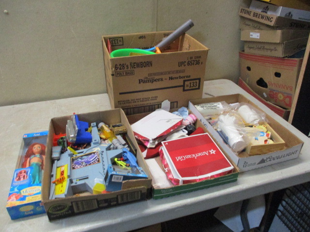 lot 47 image: Toys