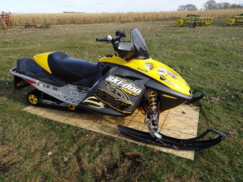 2007 Ski Doo MXZ 500SS Snowmobile | Helbling Auctioneers Snowmobile and ...