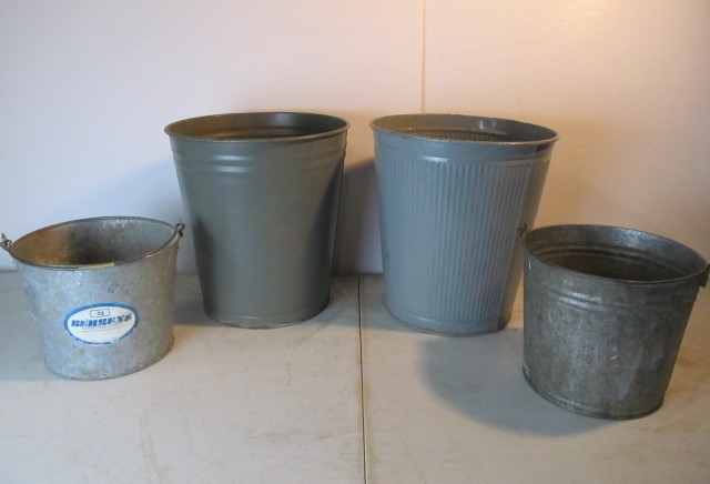 lot 19 image: Vintage Industrial (One U.S. Military) Trash Cans & 2 Galvanized Metal Buckets