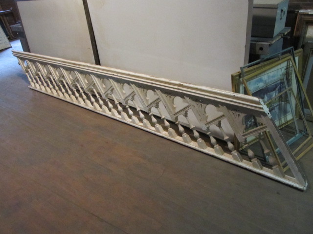 lot 46 image: Complete Antique Stair Bannister Railing #1
