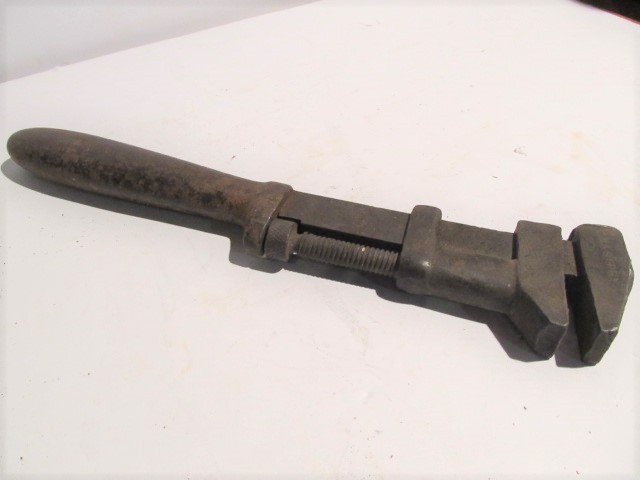 lot 293 image: Early Antique Chicago, Milwaukee & St. Paul Railway Wrench