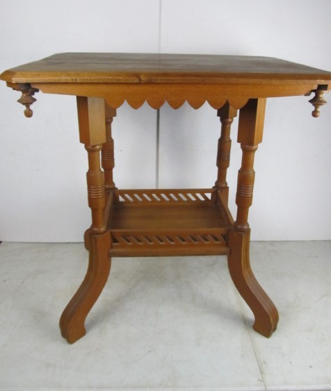 lot 295 image: Antique Eastlake Style Parlor Side Table
