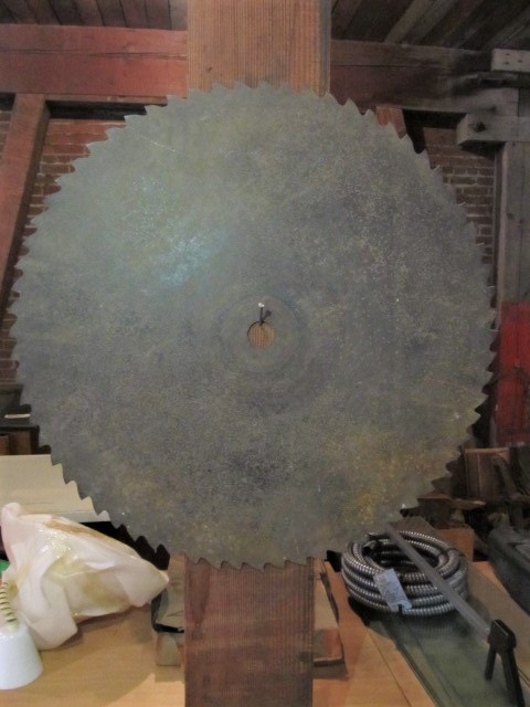 lot 296 image: Large Antique 26 Industrial Saw Mill Blade