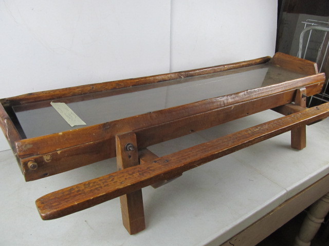 lot 317 image: Fantastic Early 19th Century Chicken Feeder Tabletop Display Case