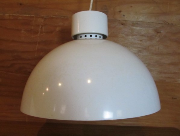 lot 141 image: Vintage Mid Century LIGHTOLIER Hanging Pendant Lamp