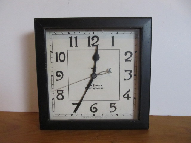 lot 161 image: Old Vintage 1920s-30s New Haven WESTINGHOUSE School Clock