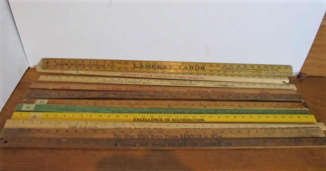 lot 168 image: Lot of Vintage & Antique Advertising Yard Sticks