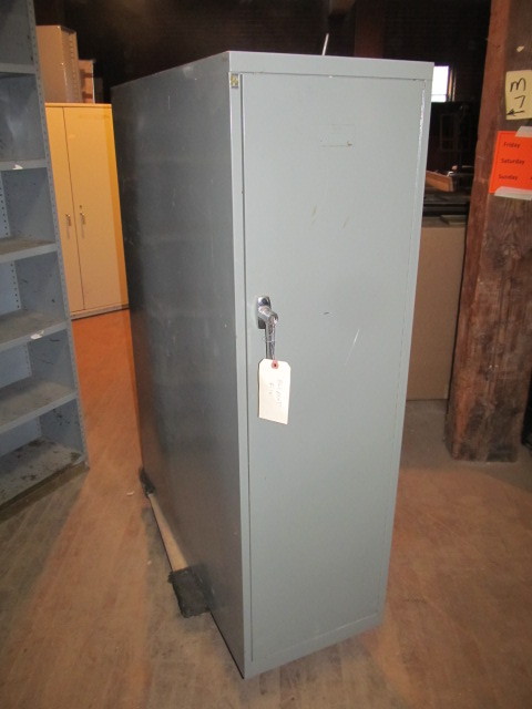 lot 345 image: Large Vintage Industrial Steel Vertical Blueprint File Cabinet