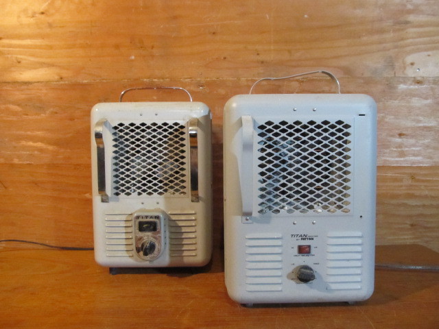 lot 389 image: Pair of Working PATTON Heaters