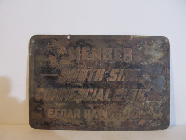 lot 407 image: Vintage 1920s-30s SOUTHSIDE COMMERCIAL CLUB Brass Member Plaque - Cedar Rapids, Iowa