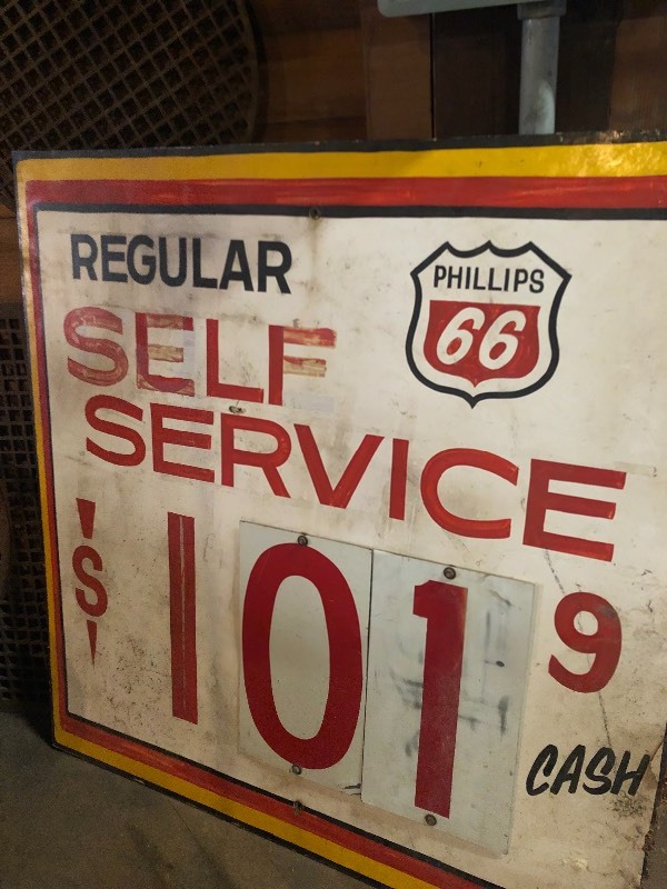 lot 29 image: Large Old Vintage Hand Painted PHILLIPS 66 Advertising Gas Station Sign