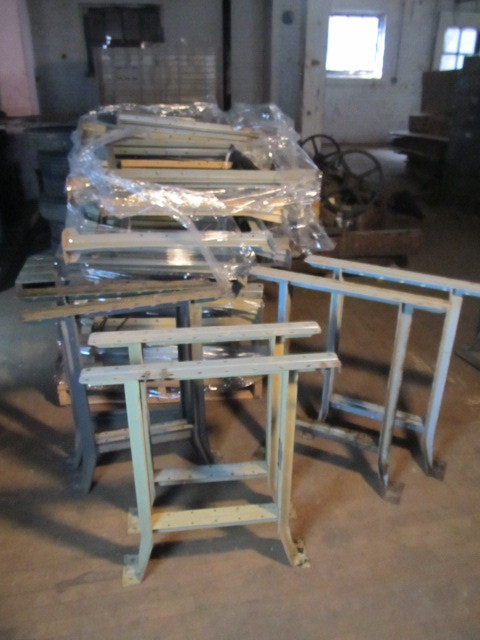 lot 478 image: Matching Pair of Vintage Industrial Steel Table Legs