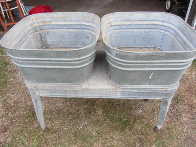 Galvanized Wash Tubs & Stand