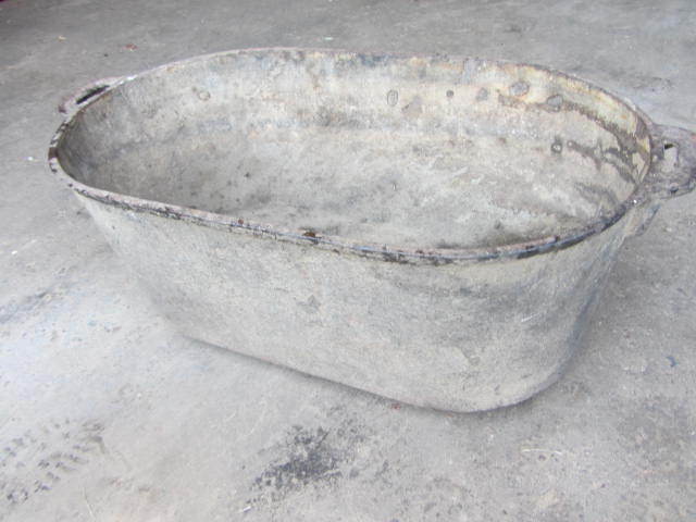 Cast Oval Kettle
