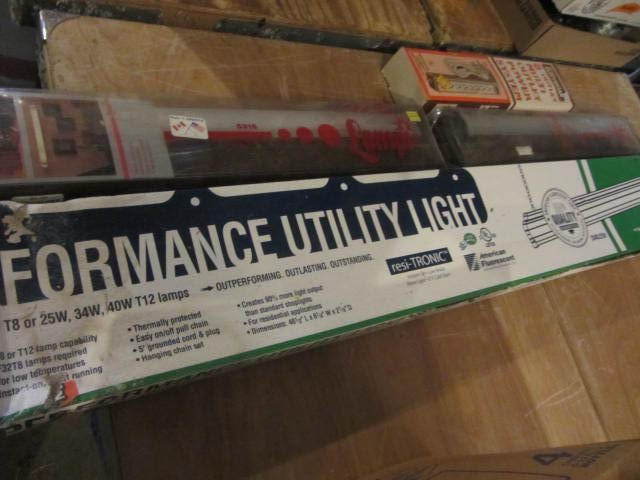 Shop & Tube Lights, Power Strip
