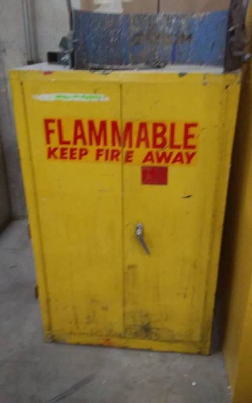 Eagle Model 1928 Horizonal DrumFlammable Cabinet Only (NO CONTENTS)