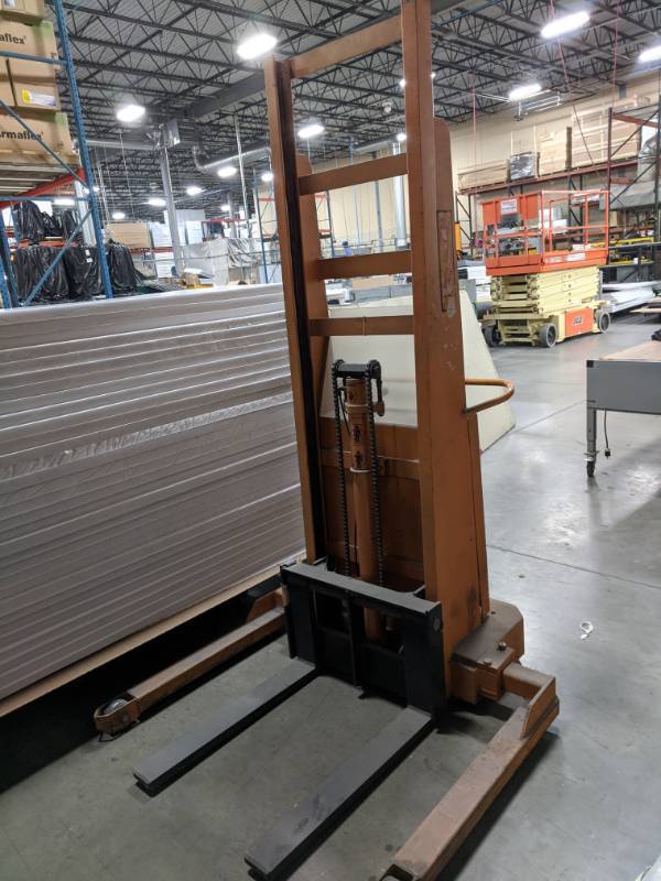 Rol-Lift 2000 Lb Stacker