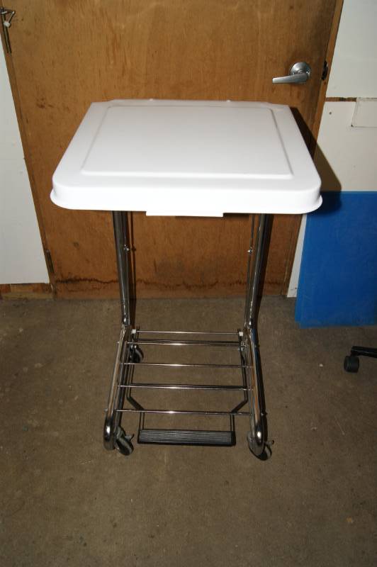 Garbage Bag Holder on Wheels