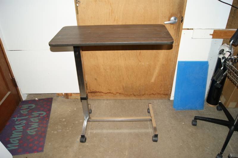 Adjustable Tray