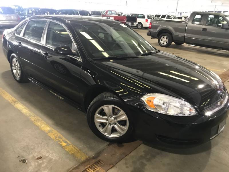 lot 8 image: 2012 Chevrolet Impala LS