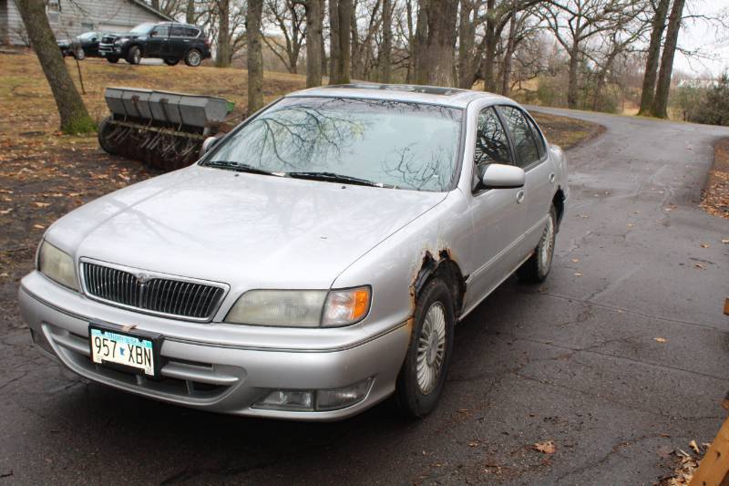 lot 238 image: 1997 Infiniti I30 4-Door Sedan