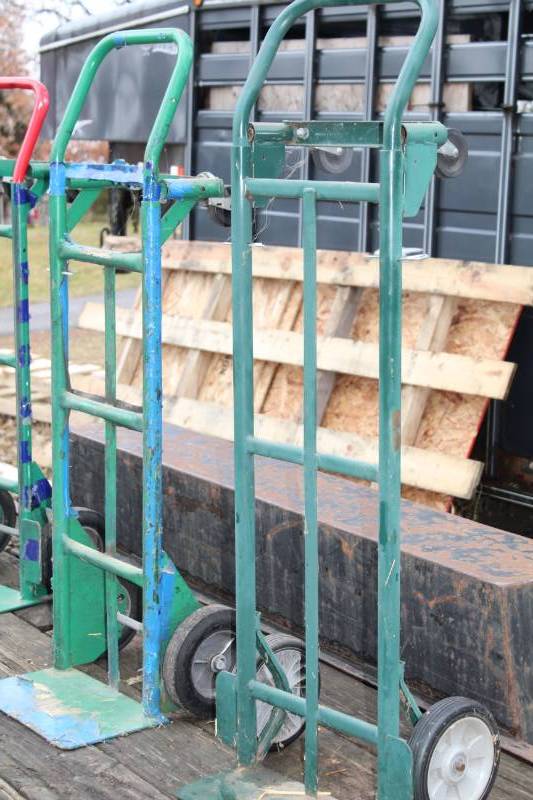 lot 274 image: Lot of (2) 4-Wheel Hand Truck