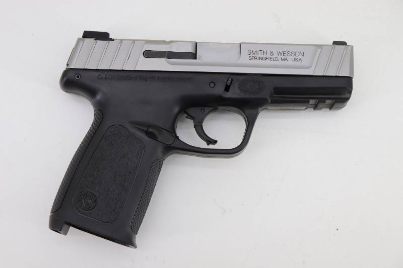 lot 17 image: Smith & Wesson SD9VE 9mm