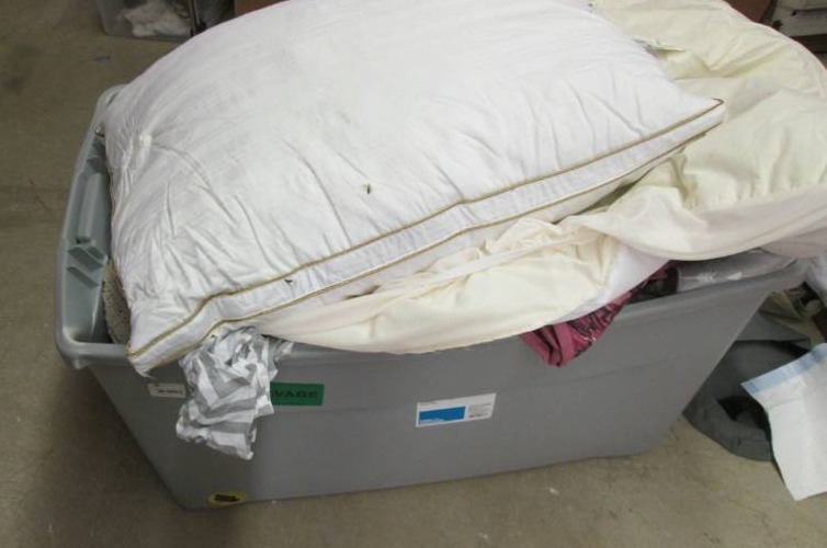 Extra Large Tote Full Of Bedding, B...