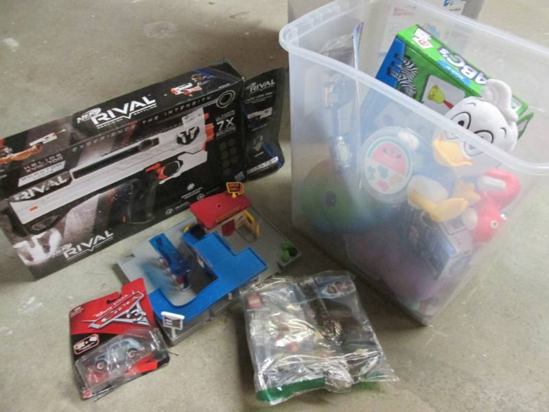 Large Bin of Toys, Lego Harry Potte...